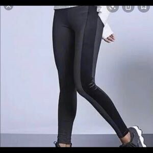Athleta Black Metro Velvet Tux Athletic Hiking Yoga Leggings Small
